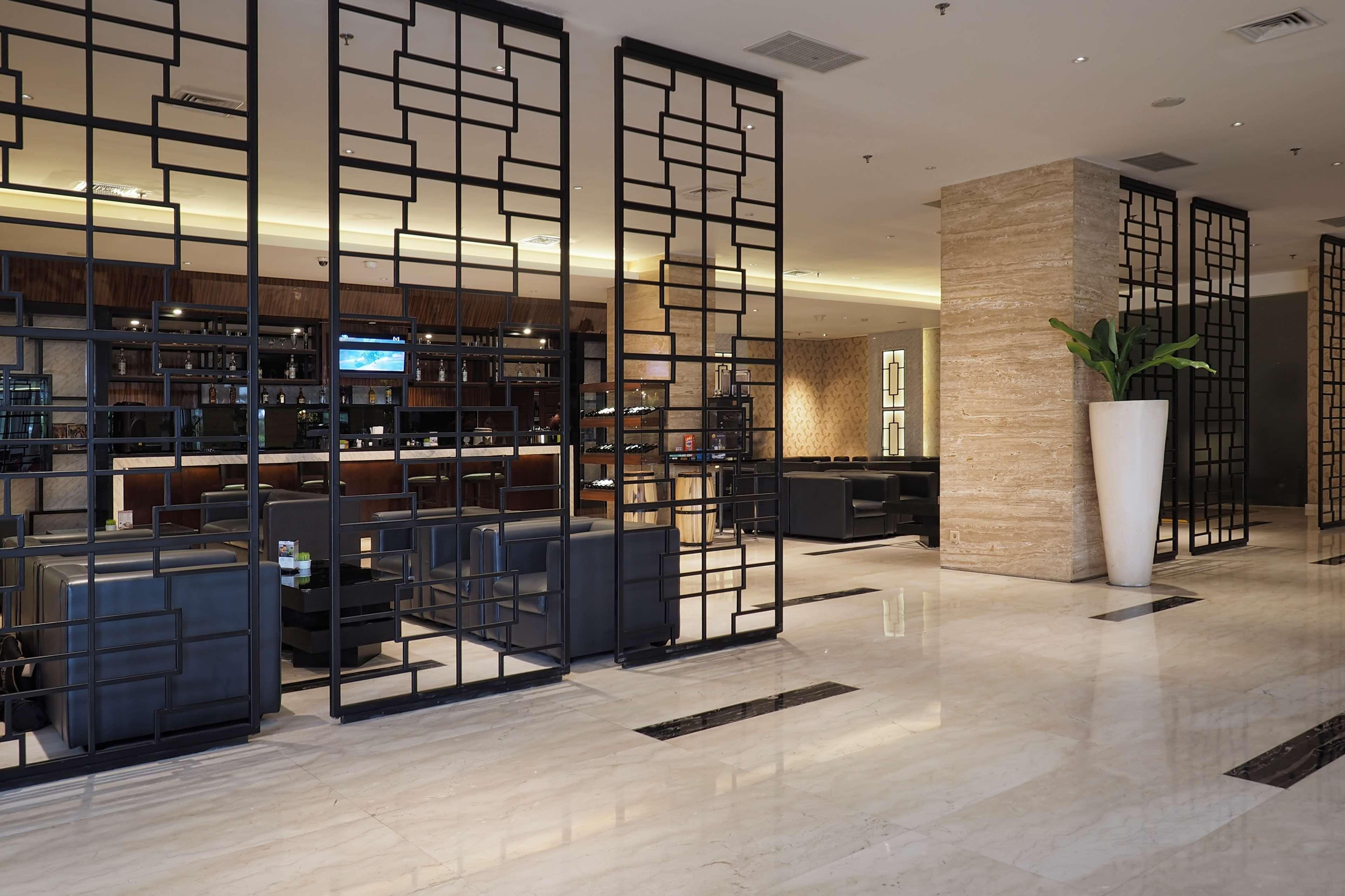 เบสต์ เวสเทิร์น พรีเมียร์ โซโล บารู Hotel Surakarta  ภายนอก รูปภาพ