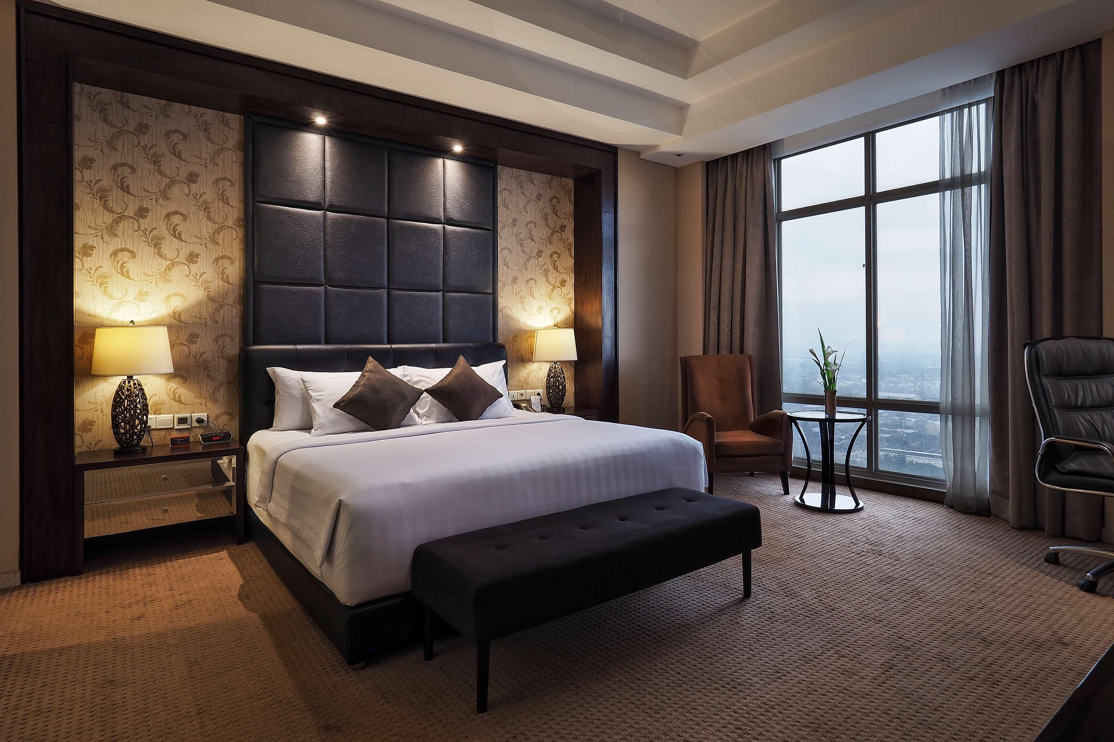 เบสต์ เวสเทิร์น พรีเมียร์ โซโล บารู Hotel Surakarta  ภายนอก รูปภาพ