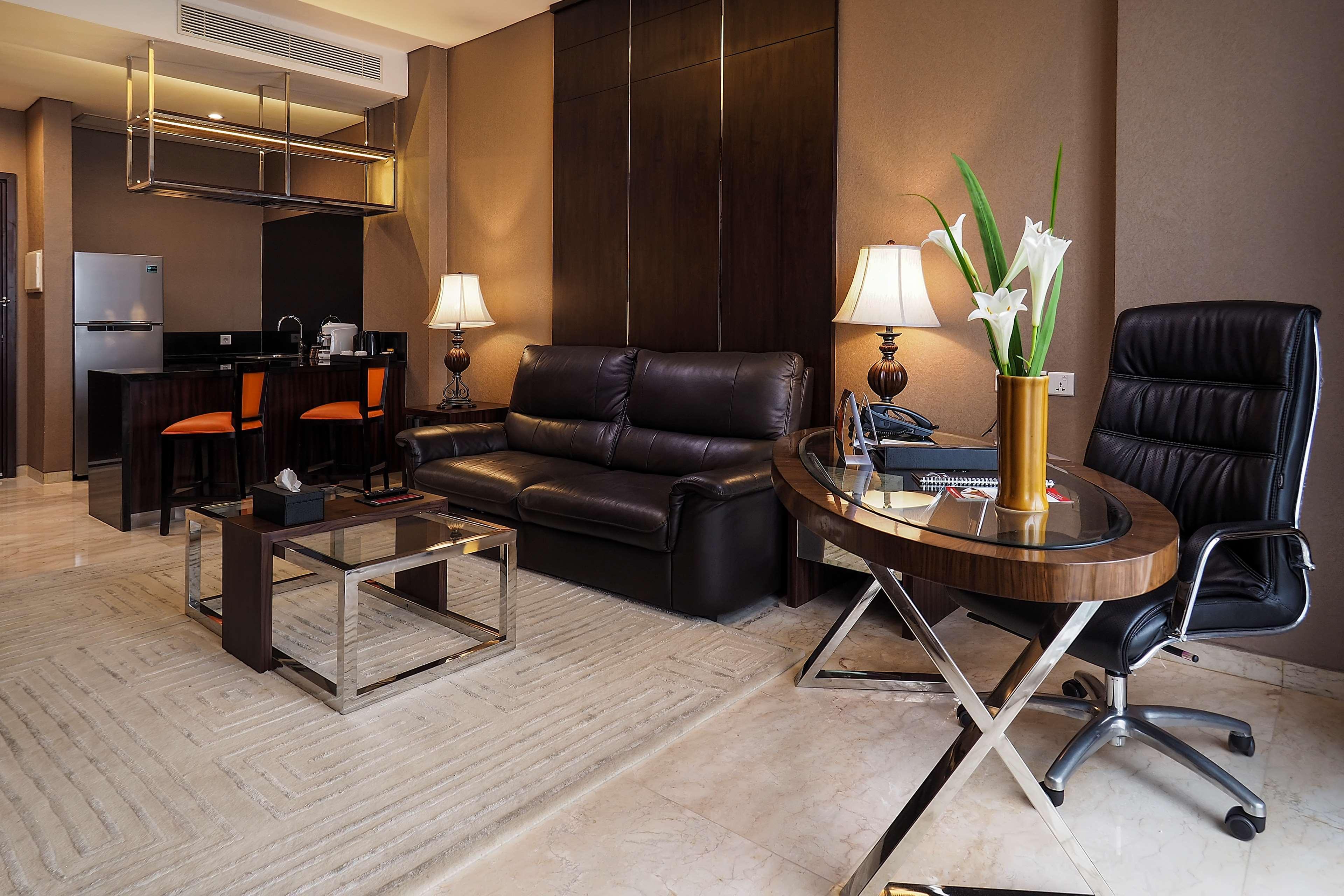 เบสต์ เวสเทิร์น พรีเมียร์ โซโล บารู Hotel Surakarta  ภายนอก รูปภาพ
