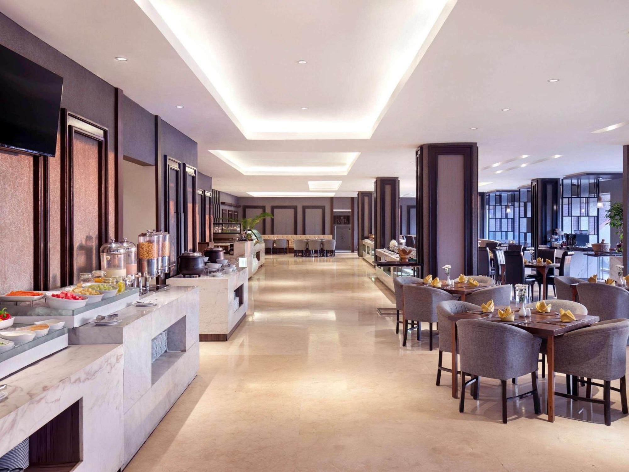 เบสต์ เวสเทิร์น พรีเมียร์ โซโล บารู Hotel Surakarta  ภายนอก รูปภาพ